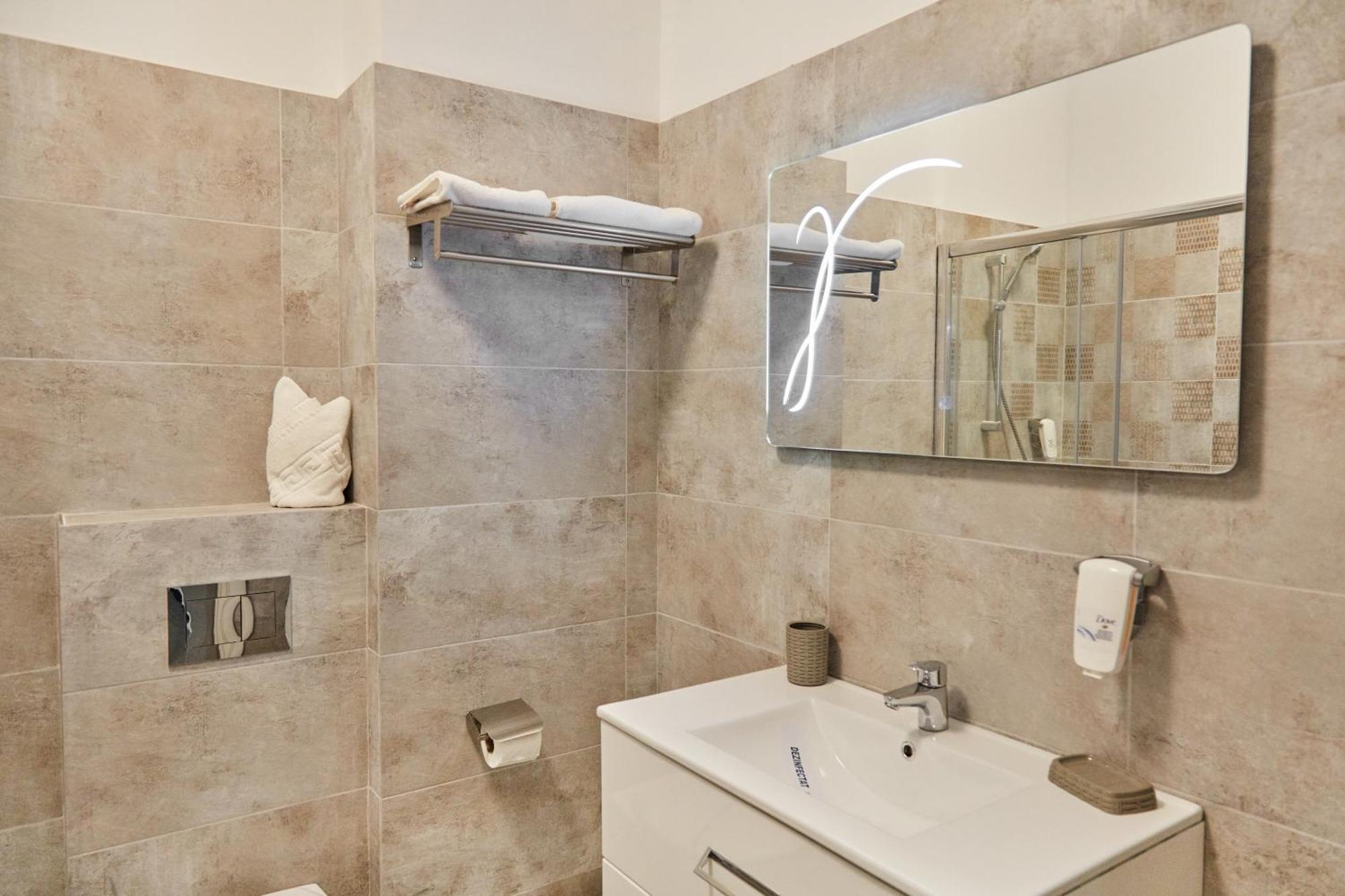 Excelsior Apartaments Mamaia Nord 那沃达利 外观 照片